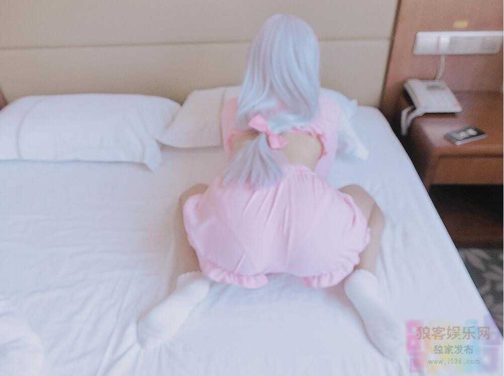 一只酱阿 埃罗芒阿老师[63P/116M] 1