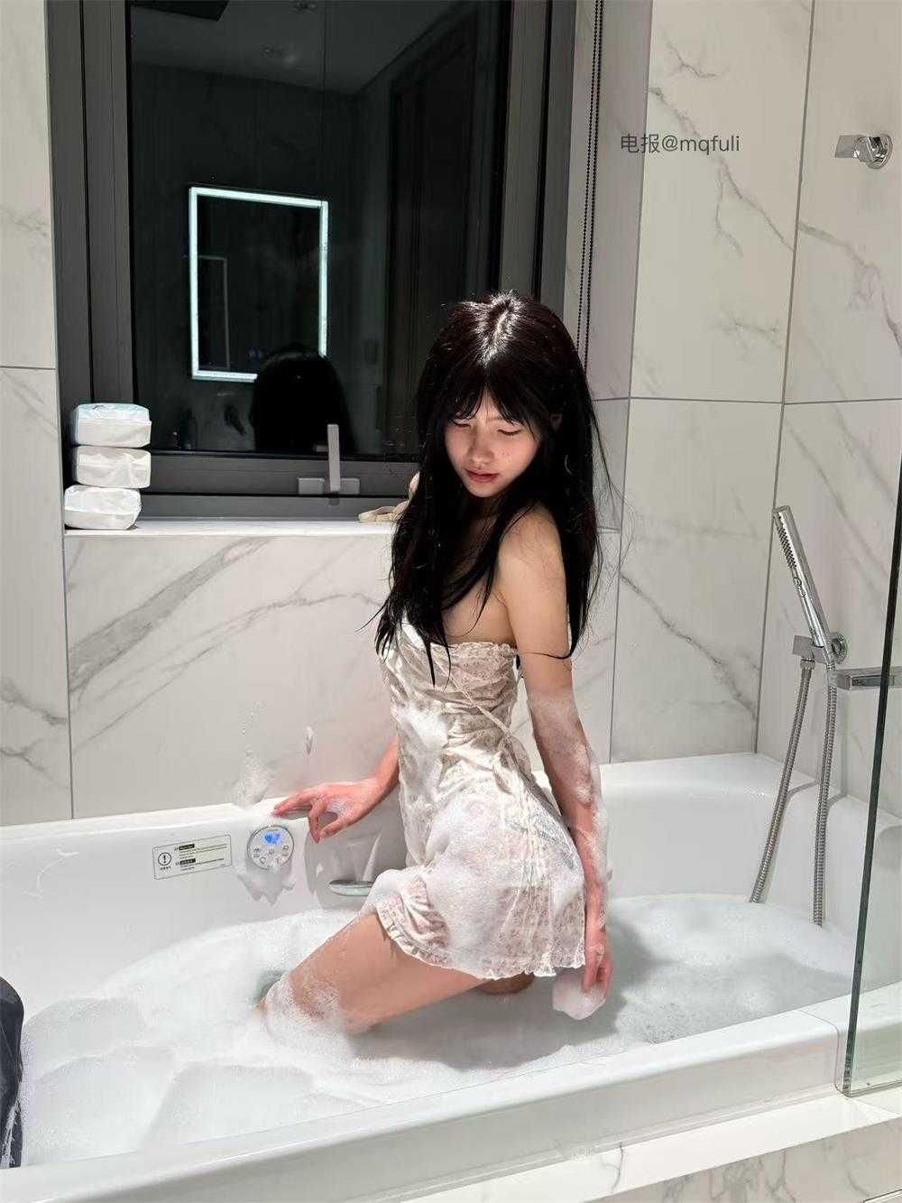 [某圈]抖音百万粉网红【一只香/董香】weme合集至17期[1.84G]（）4