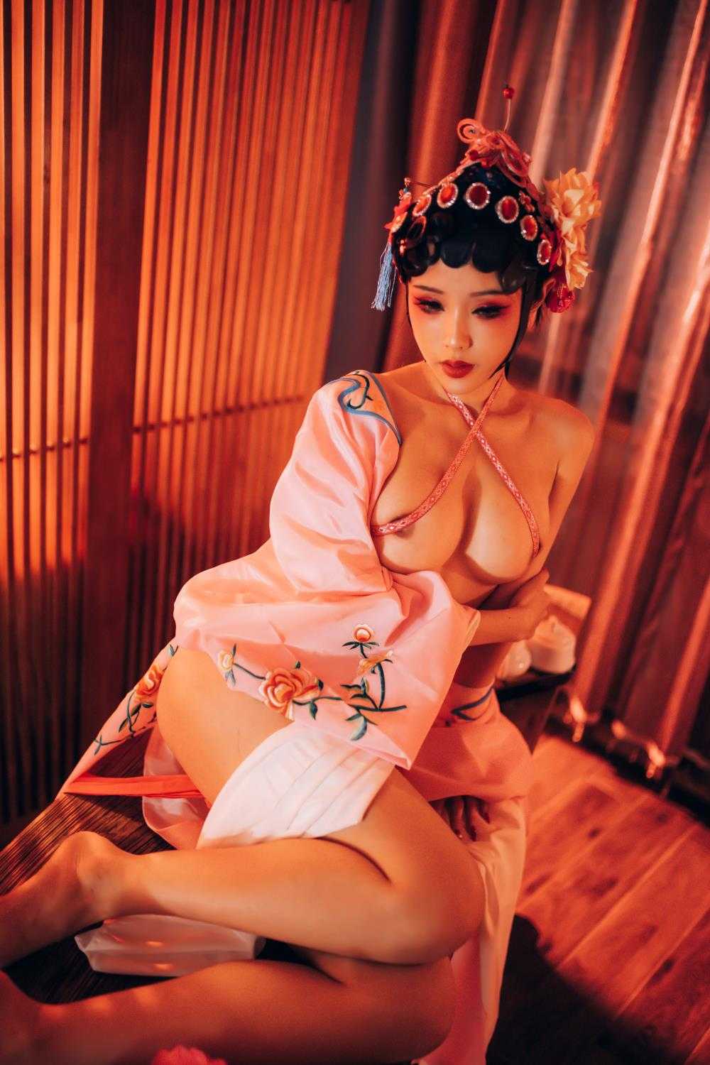 [钛合金TiTi] 113套+自摄+杂项 2024-08 至 2025-06 合集 [59.1G]（）3