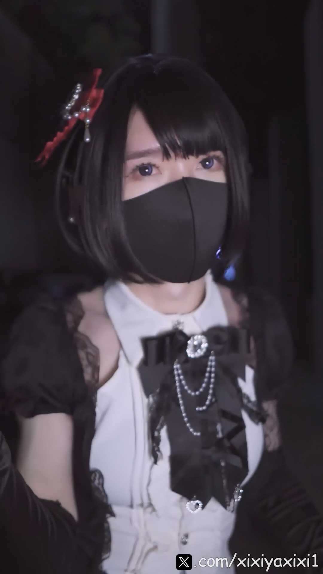 [xixiyaxixi] [伪娘] 曦曦露出T036 - lace dress sidewalk [330M]（4）