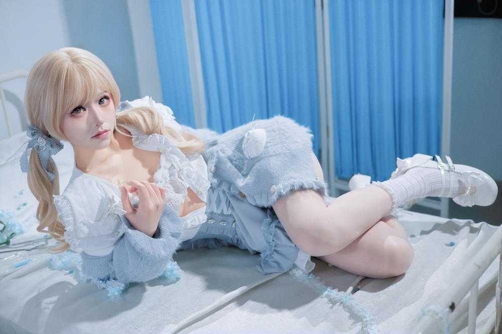 双木扶苏 - 水色地雷 [40P /593M] 2